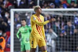 Ronald Araujo será operado este viernes tras sufrir una fractura en su mano.