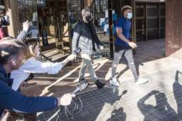 Adama Traoré fue captado en el l’Hospitalet en Barcelona para pasar las pruebas médicas con el club.