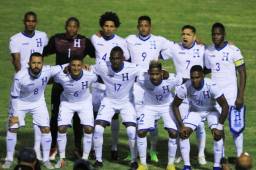 Selección de Honduras espera tener su nuevo técnico en enero.