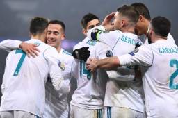 Real Madrid avanzó a cuartos de final de Champions League y mantiene intacto el sueño del tricampeoneto. Foto AFP