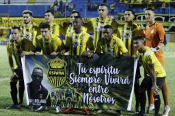 El portero Bryan Ramos está haciendo su debut esta noche en la portería del Real España frente a Lobos de UPN. Fotos Neptalí Romero