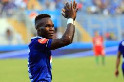 El futuro de Rubilio Castillo podría estar en Grecia. El PAS Giannina de la Primera División lo tiene en la mira. Foto DIEZ