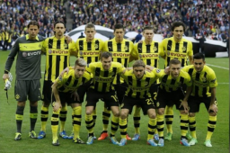 En la Champions 2012/13 el Dortmund estuvo cerca de quedar campeón de la Champions League. Ese equipo enamoró al mundo y aquí recordamos a cada uno de los futbolistas y su actualidad.