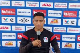 Carlos Pineda, volante del Olimpia, habló del invicto del club y del fracaso de los equipos hondureños en la Copa Centroamericana.