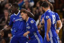 Hazard colaboró con el Chelsea y el equipo se acerca a su sexta Premier League.