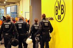 La policia alemana desplegó un fuerte dispositivo de seguridad en Dortmund.