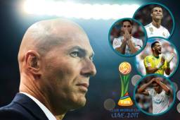 Cristiano Ronaldo of Britain's Manchester United celebrates with the trophy after the FIFA Club World Cup final soccer match against Ecuador's Liga Deportiva Universitaria de Quito in Yokohama, south of Tokyo, December 21, 2008. REUTERS/Kyodo (JAPAN) JAPAN OUT EDITORIAL USE ONLY. JAPAN OUT. NO COMMERCIAL OR EDITORIAL SALES IN JAPAN.