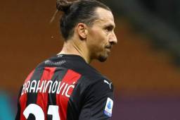 Zlatan Ibrahimovic se olvida de Cristiano Ronaldo y de Messi como los mejores jugadores de la historia.