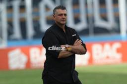 El argentino Diego Vázquez podría dirigir a uno de los clubes grandes de Costa Rica.