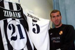 Zinedine Zidane finalmente fue vendido al Real Madrid, ya que él presionó a la Juventus para ser vendido.