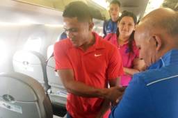 Jorge Cardona viajó con la selección hasta México donde él hará escala antes de llegar a Nueva York.