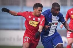 ¡El hondureño Michaell Chirinos asistió para el gol triunfal del Volos ante Giannina en la Superliga de Grecia!