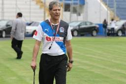 Carlos Restrepo se encuentra en su segunda etapa como entrenador de Olimpia.