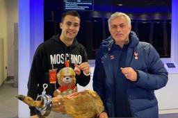 Mourinho le hizo un regalo a Reguilón que, por la época, nunca lo olvidará.