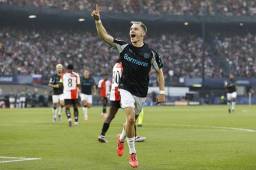 Florian Wirtz, uno de los goleadores del Bayer Leverkusen ante el Feyenoord. Foto: EFE.