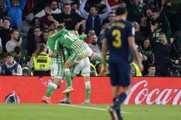 Cristian Tello, ex Barcelona, anotó el gol del triunfo del Betis ante el Real Madrid. FOTOS: AFP