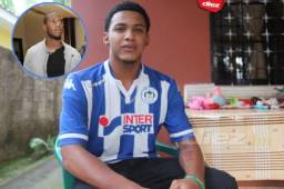 El sobrino de Juan Carlos García luciendo una camisa del Wigan de Inglaterra, equipo para el que militó.