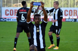 Bryan Róchez logró anotar su primer gol con el Nacional de Portugal y su gol fue dedicado para todas las personas que han sido afectadas por la tormenta tropical Eta.