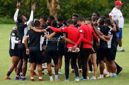 Olimpia trabaja en Tela pensando en la ida de semifinal ante Real España. Fotos Neptalí Romero