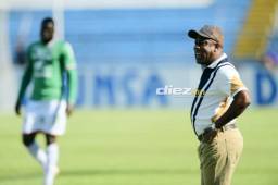 Hernán Medford salió contento con el juego del Real España pero molesto con el resultado.