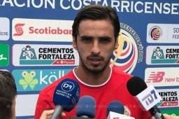 Bryan Ruiz dice estar recuperado de su problema en la espalda y habla de la Copa Oro. Foto @fedefutbolcrc