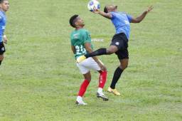 Marathón y Honduras Progreso disputaron un partido con mucho roce. Foto: Neptalí Romero.