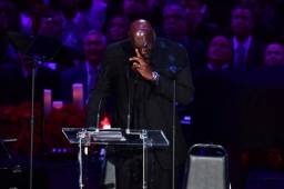 Michael Jordan conmovió a todos los presentes en el Staples Center en el último adiós a Kobe Bryant.