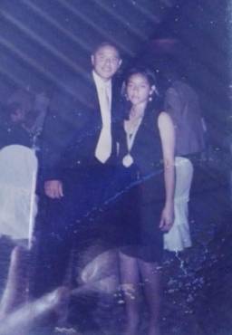 Katherine Rodríguez junto a Wilmer Velásquez cuando compartieron el premio de mejores jugadores de Honduras por Condepah.(2005)