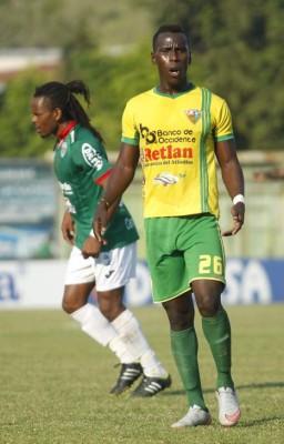 MERCADO: Jonathan Paz se va a México y buscarán que Ronaldino se quede en Honduras