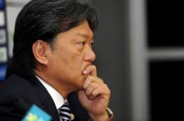 Eduardo Li ya no tendrá que utilizar el brazalete en su pierna para localizarlo en Estados Unidos.