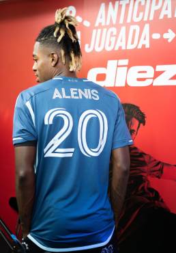 Alenis Vargas y su anécdota con Messi, el Inter Miami y convocatoria de Honduras: “En dos o tres años quiero dar el salto a Europa”