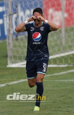 El protocolo de bioseguridad en Marathón, el festejo de Moreira y las otras fotos de la jornada 10 del Clausura 2021