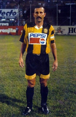 TOP: Los futbolistas con más años en un club de Liga Nacional de Honduras