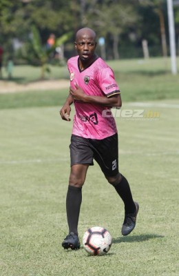 Así lucen ex figuras de la Liga Nacional de Honduras en la Liga de Veteranos