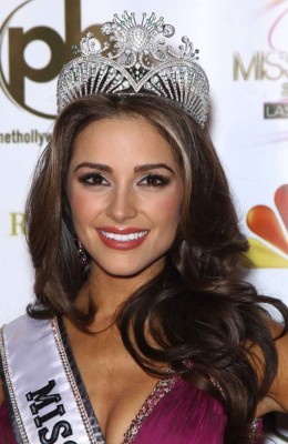 Por falta de sexo, Olivia Culpo, ex Miss Universo, abandona a futbolista