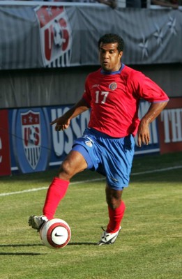 Jugadores que han llegado a Honduras con porte de figuras