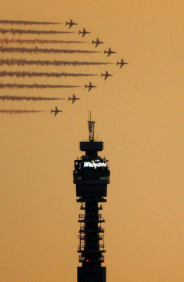 Gran ambiente inauguración de los Juegos Londres 2012.