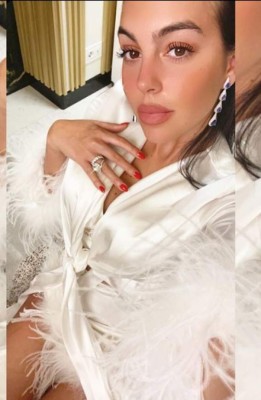 Georgina Rodríguez y sus nuevas fotos virales en Instagram: Con un picante bañador en Dubai