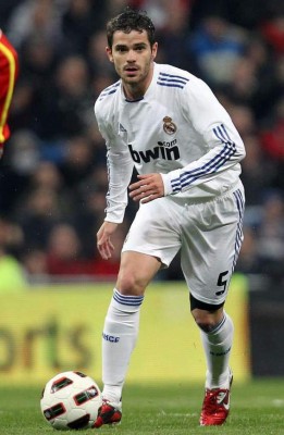 De galácticos a romanos: Los futbolistas que jugaron en Real Madrid y Roma