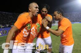 En un gran partido en el estadio Nacional, el Honduras Progreso sacó un empate que sabe a triunfo frente al Motagua en el juego de ida de la gran final del fútbol hondureño.. Foto Diez
