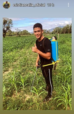 ¡Nieve, playa y viendo a CR7! Así se la pasan en sus vacaciones los futbolistas hondureños