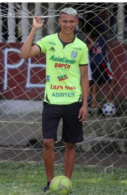 MERCADO: Hondureño a Sudamérica, Motagua negocia delantero y Olimpia cede jugadores