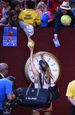 Sharapova luchó con todo para sumar su victoria 600 en su carrera