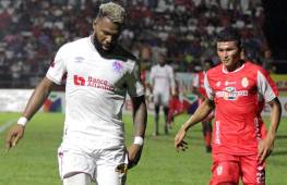 Olimpia sufrió para arrancarle un punto a Real Sociedad en partidazo en Tocoa: ¡seis goles y polémica incluida!