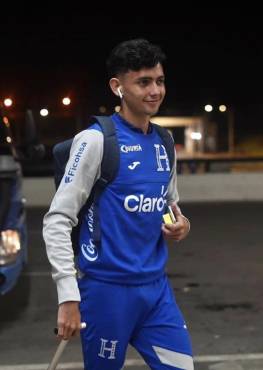 ¡Uno más a Europa! Futbolista hondureño es fichado por el Kalamata FC de Grecia por recomendación de Alfredo Mejía