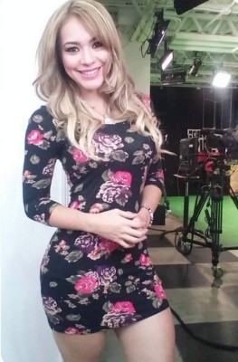 Kimberly Shiham, la bellísima chica del tiempo de Azteca Honduras que eleva la temperatura