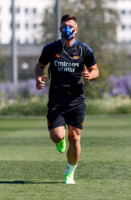 Notorio cambio físico en Isco y máscaras de hipoxia: El sorpresivo entrenamiento del Real Madrid&nbsp;&nbsp;&nbsp;