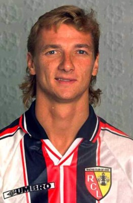 Los futbolistas en el mundo que han sido condenados a prisión