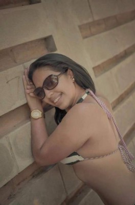 Izza Alfaro la espectacular reina de la zumba en Honduras