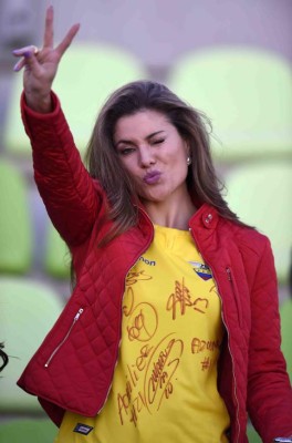 Las chicas que adornan la Copa América en Chile